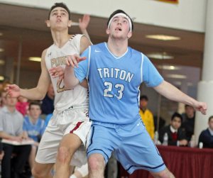 Casey McLaren and Will Parsons battle